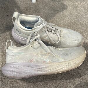 ASICS Gel-Nimbus White Running Shoes